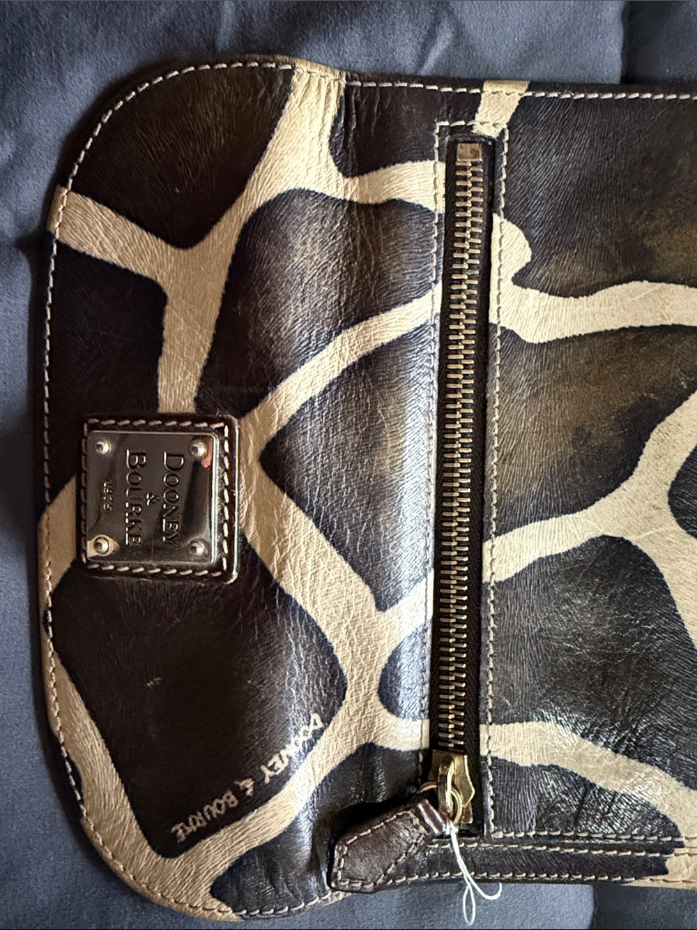Dooney & Bourke Giraffe-Print Leather Wallet in Dark Brown and Cream - Picture 6 of 7